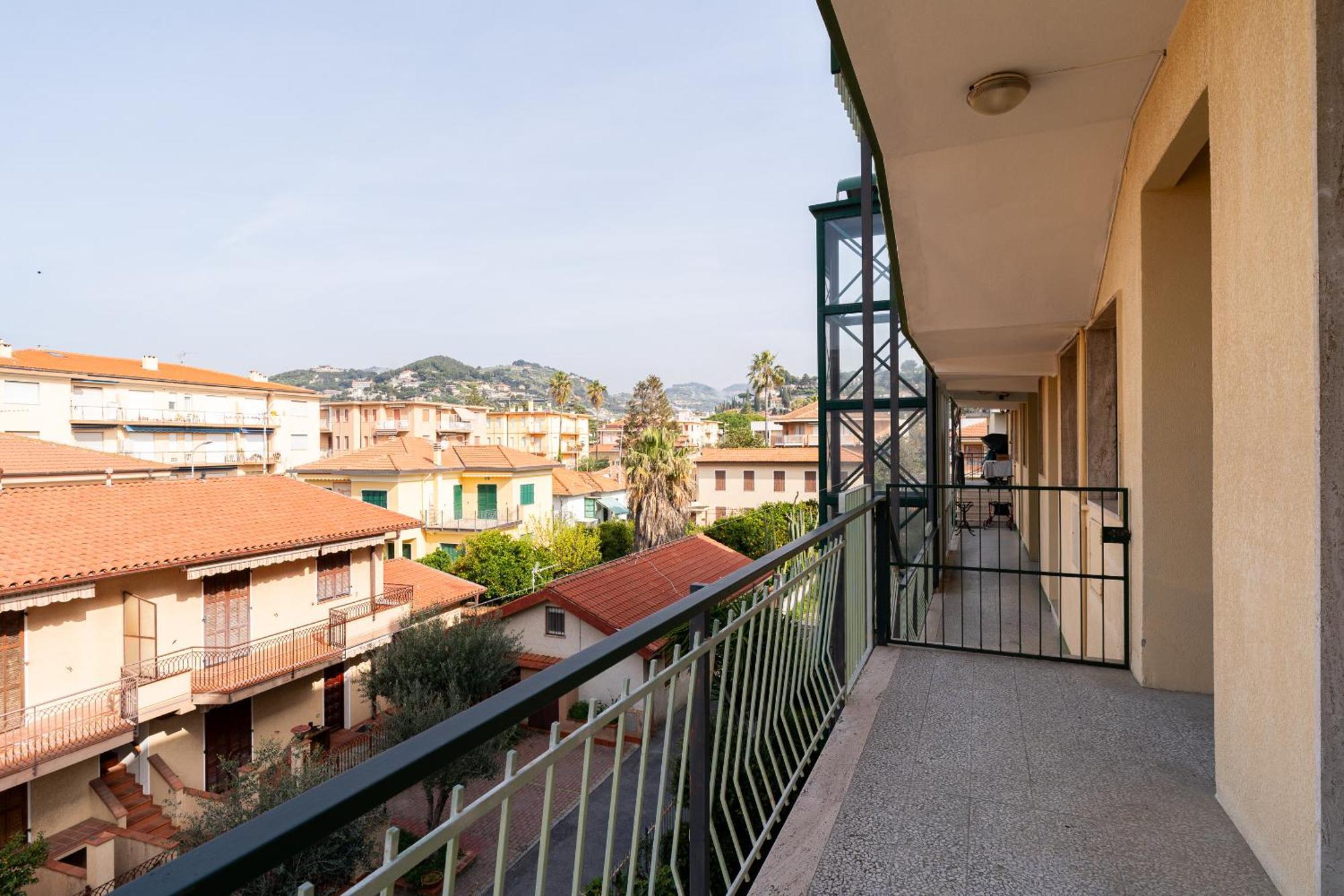 Casa Silvia - Central - Terrace - Wifi บอร์ดิเกรา ภายนอก รูปภาพ